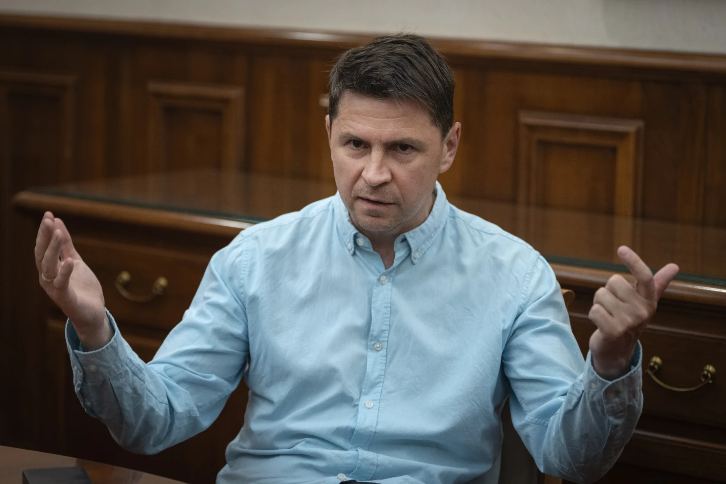 Україну не схиляють до перемовин з Росією, заморозки війни також не буде, - Подоляк